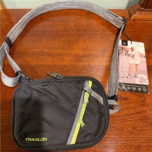 TRAVELON‎ Greenlander NWT Anti-theft Black and Lime Crossbody Bag UNISEX
